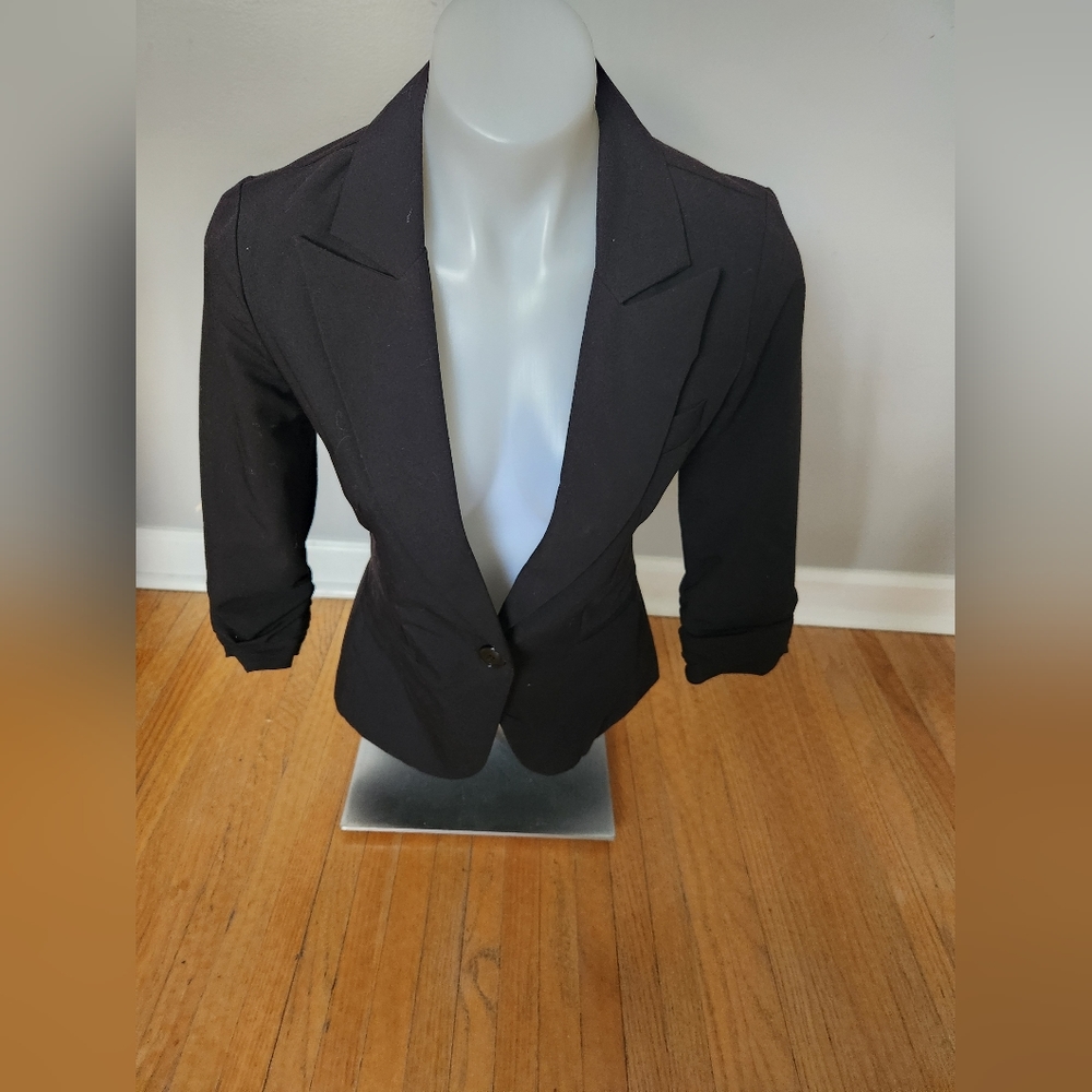 3/$20 3Q length black Blazer Size S